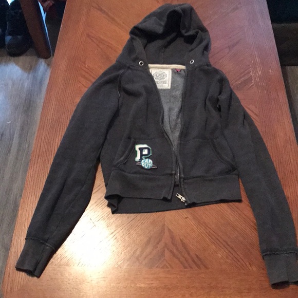 Sweatshirt - Picture 1 of 2